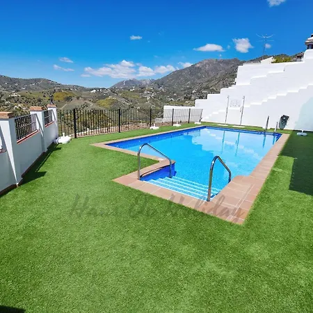 Casa Geranio, 2 Bedroom With Amazing Views, Pool And Free Private Parking Hansonholiday *